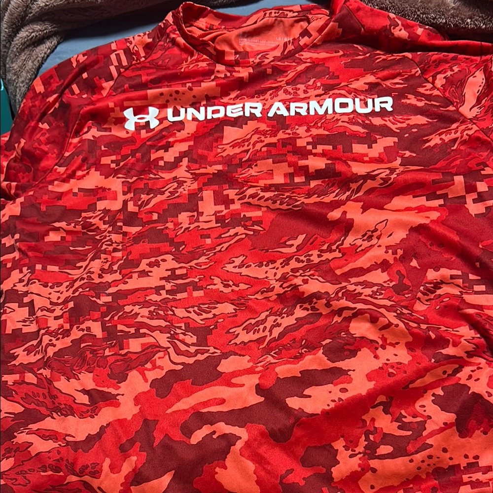 Under Armour Men's Red Camo Shirt